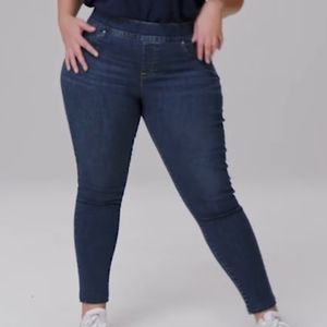 Levi's Pull On Jean Leggings
